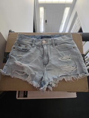Aeropostale Light Wash Distressed High-Rise Denim Shorts Sz 000